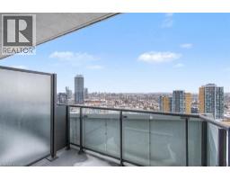 25 WELLINGTON Street S UnitNo. 2202 - 18