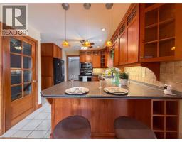 143 ST. JAMES Street S - 15