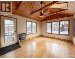 143 ST. JAMES Street S - 20