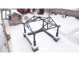 143 ST. JAMES Street S - 44