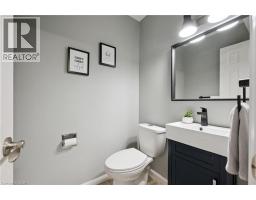 31 MIDDLEMISS Crescent - 12