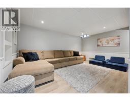 31 MIDDLEMISS Crescent - 21