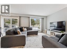 31 MIDDLEMISS Crescent - 7