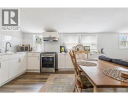 87 TALBOT Street S - 22