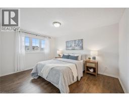 54 MADELEINE Street - 14