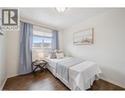 54 MADELEINE Street - 17