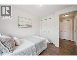 54 MADELEINE Street - 18