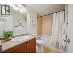 54 MADELEINE Street - 21