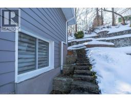 22 DUNDONALD Road - 36