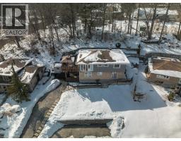 22 DUNDONALD Road - 40