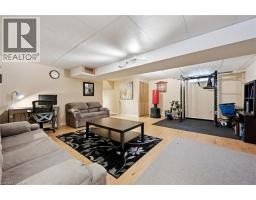 42 TARA Crescent - 16