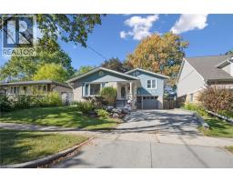 115 SWEETBRIAR Drive - 39