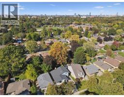 115 SWEETBRIAR Drive - 42