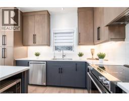 351 CHOKECHERRY Crescent - 18