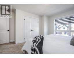 351 CHOKECHERRY Crescent - 44