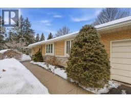 438 GLASGOW Street - 3