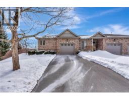 20 ISHERWOOD Avenue UnitNo. 5 - 1