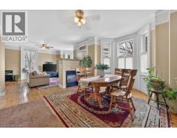 149 ARGYLE Street N - 11