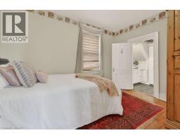 149 ARGYLE Street N - 22