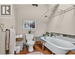 149 ARGYLE Street N - 34