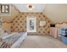 149 ARGYLE Street N - 37