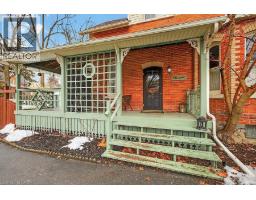 149 ARGYLE Street N - 40