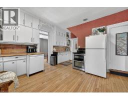 149 ARGYLE Street N - 6