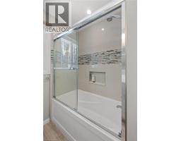 29 MUSKOKA Court - 31