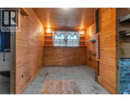 42 SANDERS Street - 25