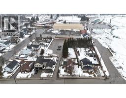 42 SANDERS Street - 5