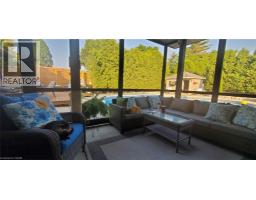 2 IRONGATE Drive - 43