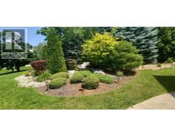 2 IRONGATE Drive - 44