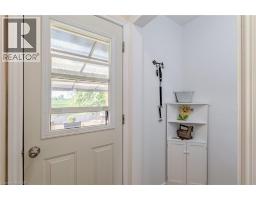 26 DOUGLAS Avenue - 26