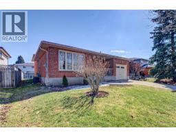 43 QUAISER Street - 3