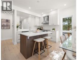 84 CHALMERS Street N - 19