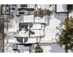 84 CHALMERS Street N - 3