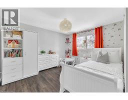 208 LINDEN Drive - 18