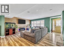 208 LINDEN Drive - 3