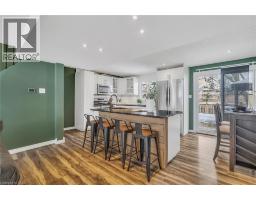 208 LINDEN Drive - 6