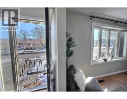 155 BAKERSFIELD Drive - 22