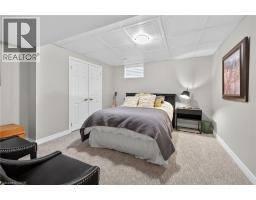 334 WILSON Street W UnitNo. 12 - 40