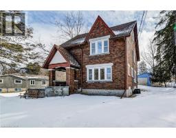 49 LANG Crescent - 2