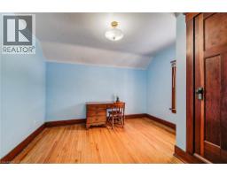 49 LANG Crescent - 22