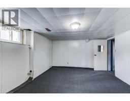 49 LANG Crescent - 34