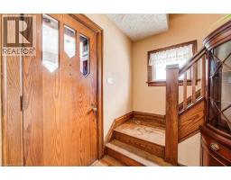 49 LANG Crescent - 5