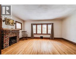 49 LANG Crescent - 9