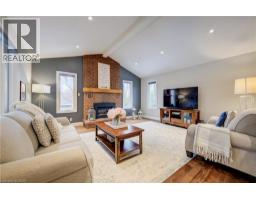 15 MCLEOD Court - 12