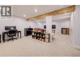 15 MCLEOD Court - 31