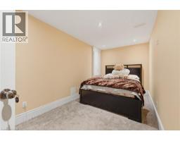 29 HANSFORD Drive - 40