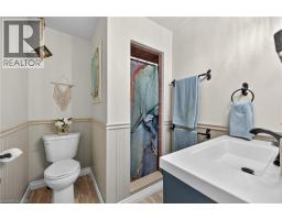 35 HIGHLAND Boulevard - 17